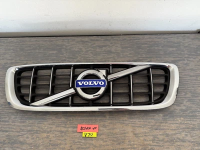 Volvo V70 Wagon 2010-2013 OEM conjunto de parrilla delantera #2400 Foto 1 de 4