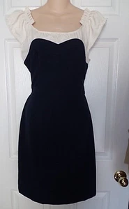 Damen Charlotte Russe Kleid Größe Small Junior dunkelblau und creme - Bild 1 von 3