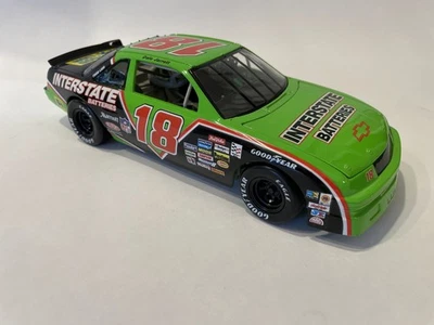 Baterías interestatales Ertl 1992 American Muscle 18 Dale Jarrett Lumina 1/18 Foto 1 de 4