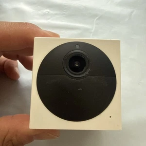 Roku CW1000R Smart Home Outdoor Camera SE Security Camera with Motion Detection - Picture 1 of 8