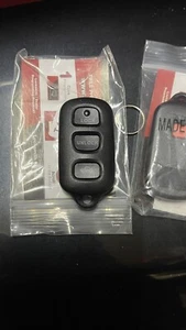 TOYOTA CAMRY 02-06 And SOLARA 00-06 OEM KEY LESS ENTRY REMOTE FOB ALARM - Foto 1 di 5