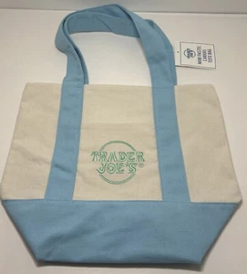๐ผ๐ฆ Trader Joe's ๐ผ๐ฆ Pastel Canvas Mini Tote Bag Blue 2025 Limited ๐ผ - Picture 1 of 2