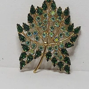 Leaf Pin Brooch Green Rhinestones 2" - Picture 1 of 6