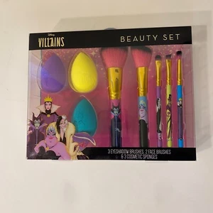 Disney Villains Beauty Makeup Blender & Brush Set Cosmetics 8 Pieces - Picture 1 of 2