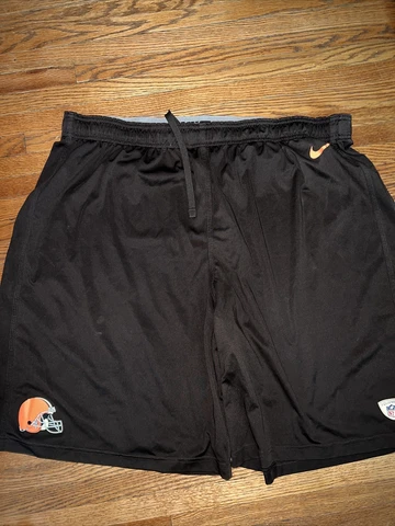 CLEVELAND BROWNS Team Shorts VTG NIKE NFL SWOOSH Polyester 2/3 XL DRI FIT AFC Cover