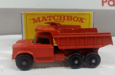 MATCHBOX LESNEY DODGE DUMPER TRUCK  N°48 - Immagine 1 di 3