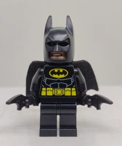 LEGO Batman Black Suit Classic Minifigure Figure Minifigures Mini Fig Marvel DC - Picture 1 of 6