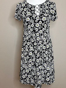 Chaus Dress Womens Small Sheath Black-White Floral Short Sleeves - Picture 1 of 13
