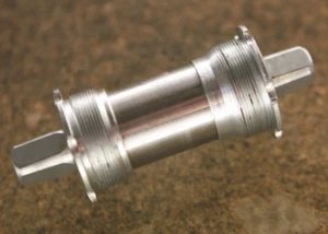 Vintage 1990's Campagnolo Mirage Italian square taper bottom bracket 111 mm - Picture 1 of 3