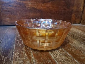 Glasschale mit Korbgeflechtmuster, irisierendes Gold. 7,5 Zoll x 3,25 Zoll EUC - Bild 1 von 4