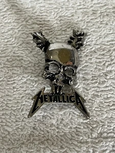Metallica 1989 Damage Inc Metal Jacket Pin Pushead  - Bild 1 von 3