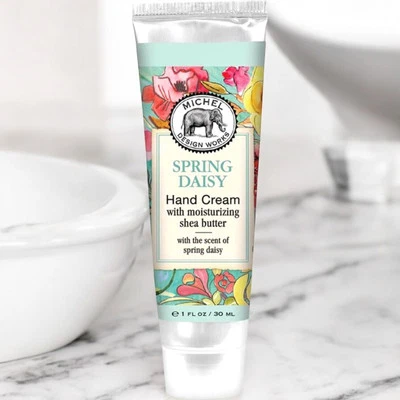 Michel Design Works Spring Daisy 乳木果油护手霜,旅行装,1 盎司 — 第 1/2 张图片