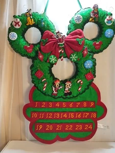 Rare Disney Parks Christmas Advent Calendar Felt Plush Mickey Mouse COMPLETE - Picture 1 of 15