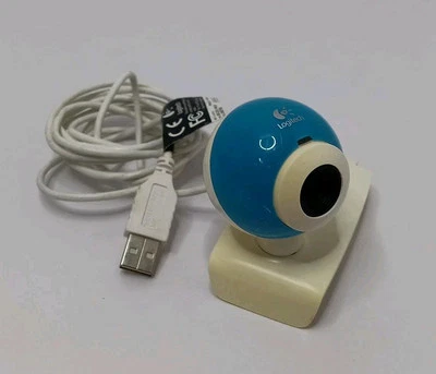 Logitech Quickcam Webcam Wired with Clip  V-UAP42 Chat Express USB Camera - Image 1 of 4