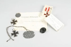 47168 - Kleiner Nachlass Orden Vizefeldwebel Northmann Bestehend aus zwei Eisern - Bild 1 von 2