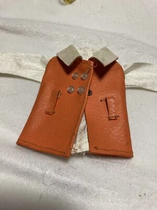 SHILLMAN CLONE ORANGE KUNSTLEDER PLISSEE TOP FÜR BARBIE A17b - Bild 1 von 3