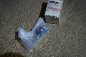 YAMAHA CW50 CY50 CG50 JOG ZUMA COIL PULSER IGNITION PICK UP 2JA-85580-M0 GENUINE - Picture 1 of 2