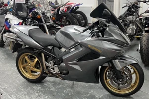 Honda VFR 800 A-9 2009 - Picture 1 of 7