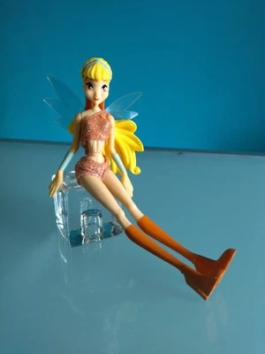 "KINDER" Maxi Sorpresa, "Stella", "WINX CLUB" Bambola, plastica, altezza 21 cm. - Immagine 1 di 4