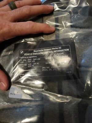 2016 BMW M3 / M4 этикетка выбросов OEM #71-22-7-856-730 - совершенно новый - Изображение 1 из 3