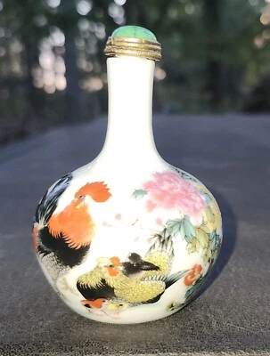 复古中国瓷珐琅鼻烟瓶签名  — 第 1/4 张图片