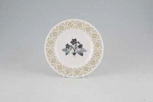 Tuscan & Royal Tuscan - Wild Strawberry - Tea / Side Plate - 132937Y - Picture 1 of 1