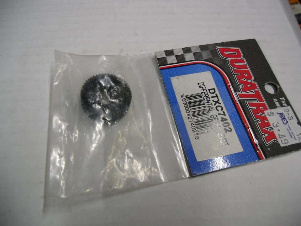 Duratrax DTXC7402 Differential Gear Evader St EVST 2wd - Image 1 of 1