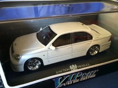 Белый мини-кар Aoshima серии VIP Junction 30 Celsior 1:43 - Изображение 1 из 3