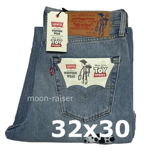 Levi’s Disney Toy Story Herren Loose Fit Jeans 32 x 30 Bullseye Patch - Bild 1 von 7