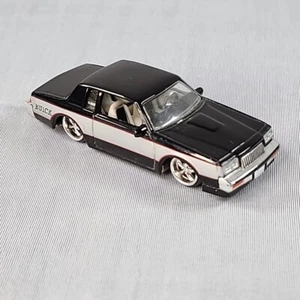RARO De colección 1/64 JADA TOYS 1987 Buick Regal Grand National Negro y Plata - Imagen 1 de 8
