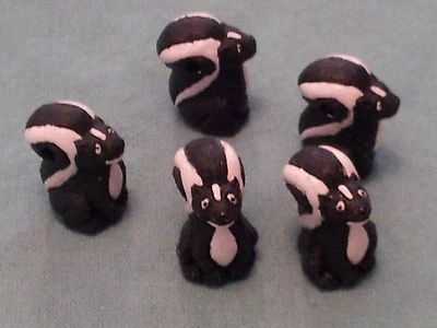 Colgante de mofeta blanca negra de cerámica peruana con cuentas focales individuales o lote de 5 Foto 1 de 3