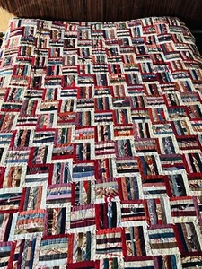 Museum of American Folk Art Handarbeit Chevron Quilt 71x67 mehrfarbig Vintage LESEN - Bild 1 von 24