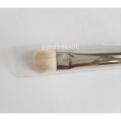 Mac 239 SH Shader Eyeshadow Brush Limited Edition / Discontinued - Image 1 of 4