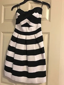 EXPRESS STRIPE ELASTIC FIT AND FLARE DRESS, Size S - Picture 1 of 4
