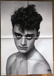 LARGE Original NOAH SCHNAPP by MARK SELIGER Poster BEHIND THE BLINDS 2020 @ NEW - Imagen 1 de 1