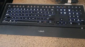 LOGITECH K740 Illuminated USB Keyboard Y-UY95 Tested - Picture 1 of 2