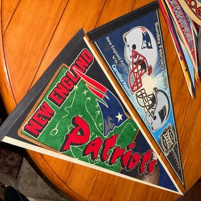 DOS PATRIOTAS DE NUEVA INGLATERRA 30 pulgadas fieltro banderín SuperBowl 2004 Wincraft  Foto 1 de 4