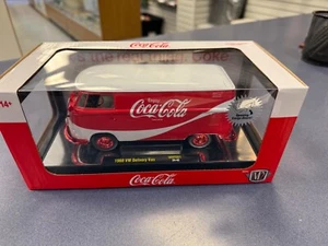 M2 Machines Walmart Exclusive 1960 VW Delivery Van - Chase 1 of 750 - NEW - Picture 1 of 3