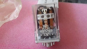 Relé de alimentación enchufable R15 3PDT 10A 250Vac bobina 48V CC tipo R1510 1322 1048 RELPOL - Imagen 1 de 4