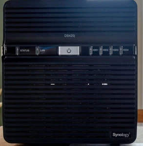 Synology DiskStation DS420J NAS - 16TB Speicher (4x 4GB Festplatten) - Bild 1 von 1