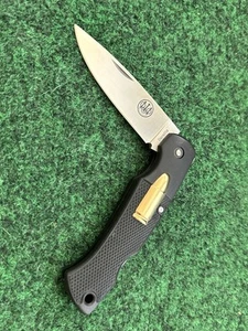 Vintage Beretta Pocket Knife Lock Bullet Knife Seki Japan Excellent - Picture 1 of 11