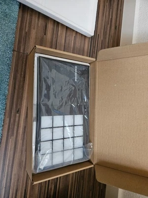 Native Instruments Machine Micro MK3 Pad Controller - Bild 1 von 2