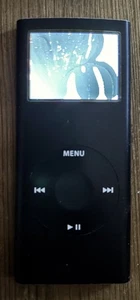 Apple iPod Nano 5th Generation A1320 MP3 Player 8GB Broken Screen Spares Repairs - Picture 1 of 2