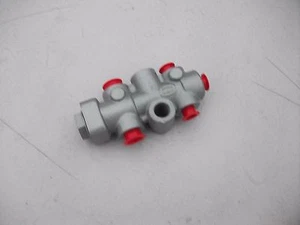 RECONDITIONED BRAKE FAIL SWITCH VALVE SUIT HQ TA LC LJ HG HOLDEN + MONARO TORANA - Picture 1 of 1