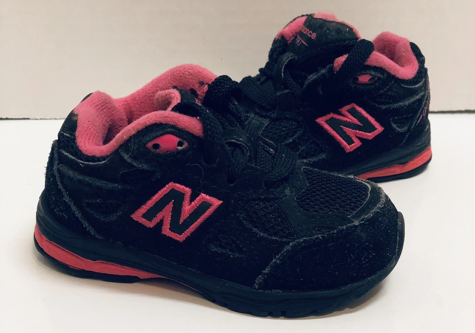 New Balance KJ990 Infantil Talla 3 NEGRO/ROSA Zapatillas con Cordones Zapatos Foto 1 de 4