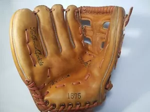 Vintage Sears Roebuck & Co Left Hand Throw 1675 Baseball Glove - Picture 1 of 8