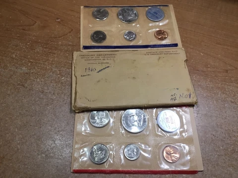 1960 U.S. Uncirculated P&D Mint Flat Pack Sets with 10 BU Coins-OGP-121522-0021 Cover