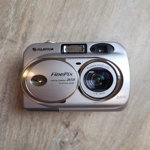 VTG Fujifilm FinePix 2650 2MP Digital Camera - Silver - Tested & Working - Picture 1 of 9