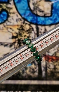 6mm Green Emerald Oval Cut 14k Rose Gold Over 925 Silver Eternity Band Ring - Picture 1 of 3