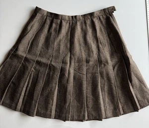 Briggs New York Women’s Pleated Skirt Size 14 Brown Plaid Vintage USA - Picture 1 of 8